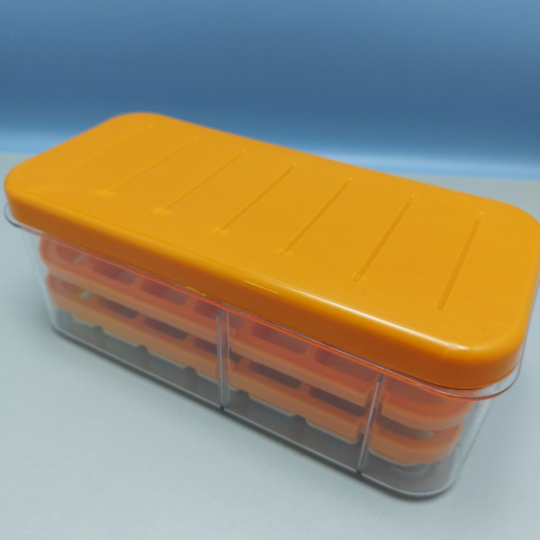 Набор для приготовления и хранения льда / Контейнер для льда с крышкой и с двумя формами для 42 кубиков льда, Оранжевый цвет